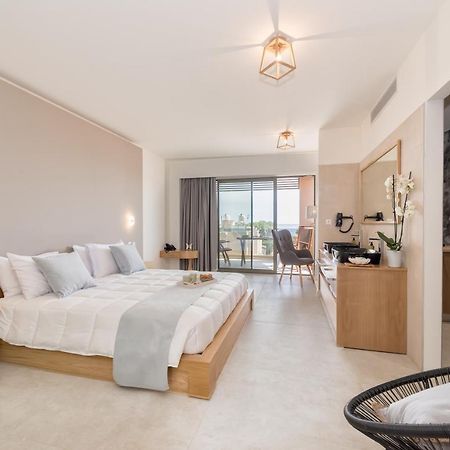 Lilium Luxury Suites Agia Marina Dış mekan fotoğraf