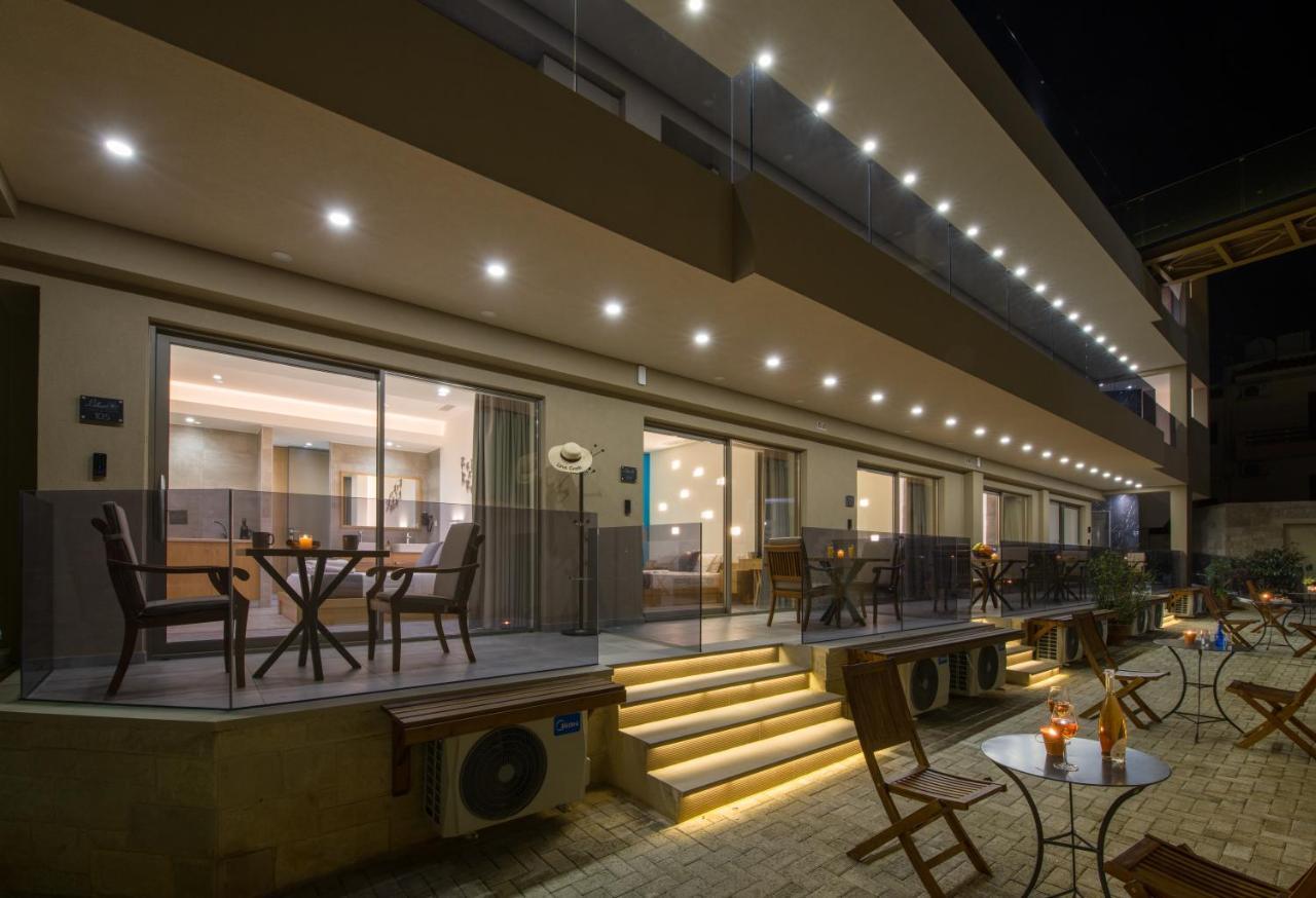 Lilium Luxury Suites Agia Marina Dış mekan fotoğraf